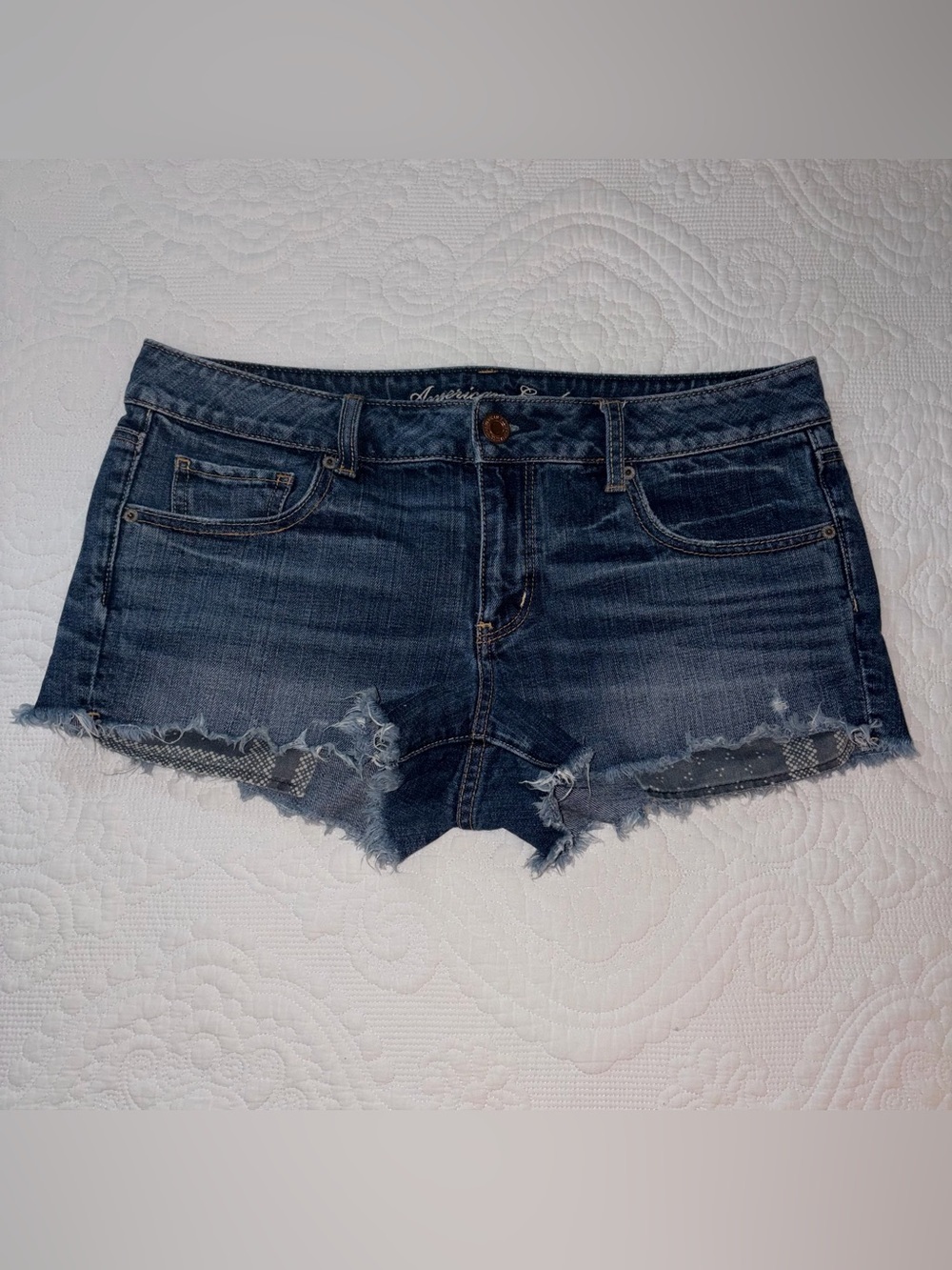 American Eagle Y2K Cut-Off Jean Shorts. Size: 12. Medium Wash.